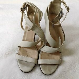 Malo Made in Italy Leather Strappy Sandals Wood Heel EU 37.5 Cream
